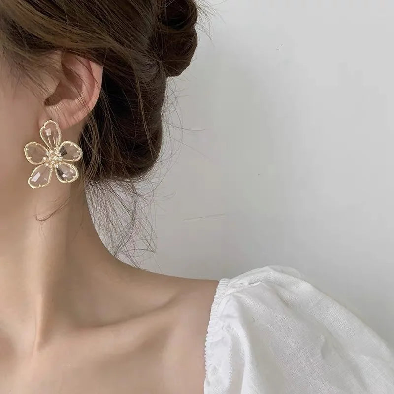 LEMANS FLORAL EARRING