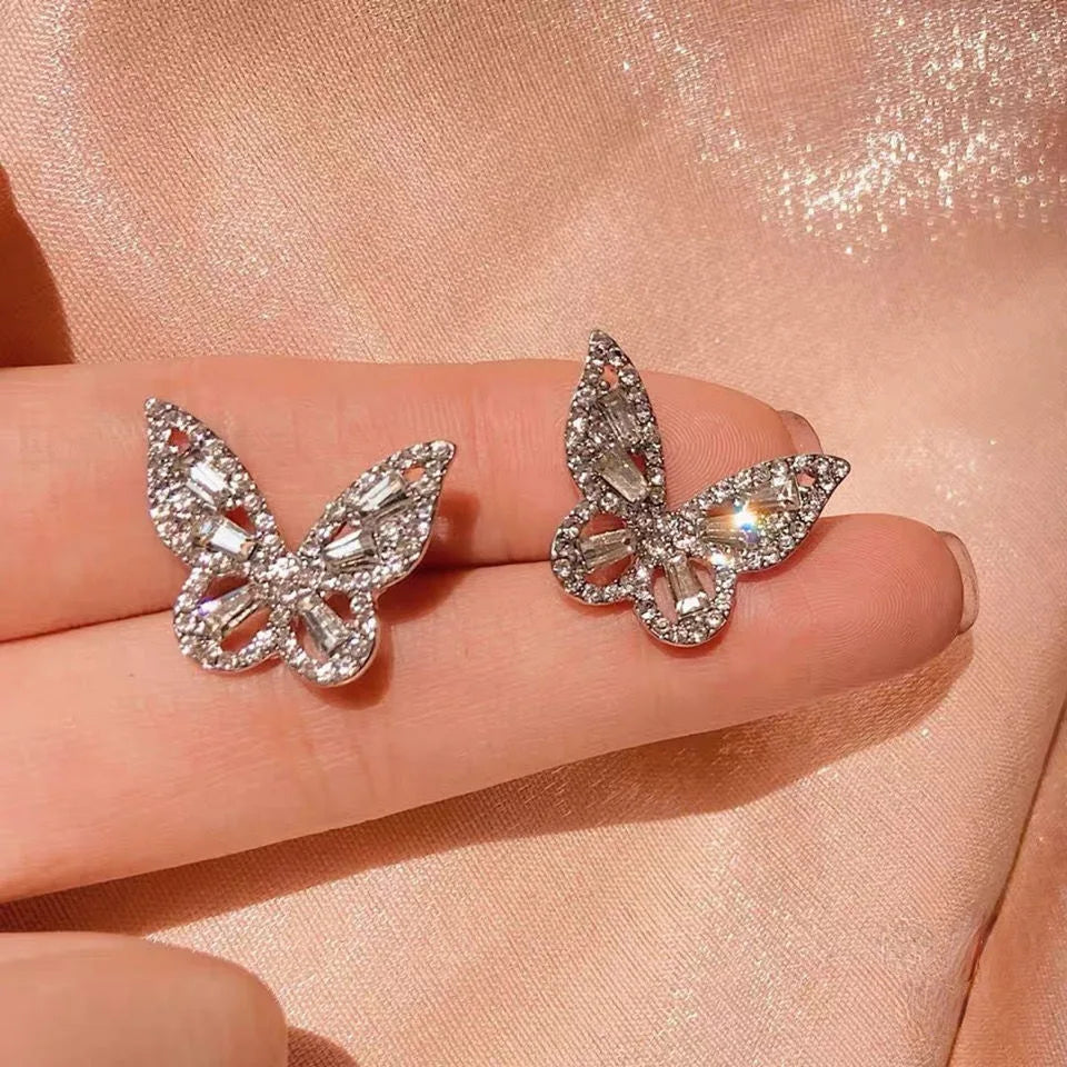 Korea New Design Fashion Jewelry Exaggerated White Acrylic Zircon Flower Earrings Elegant Women Wedding Party Accessories